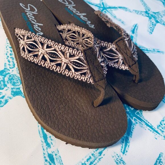Skechers Modern Comfort Women's Meditation Ocean Breeze Brown Thong Size 7 - Picture 2 of 10